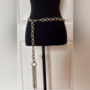 Chic Silver Chain Belt